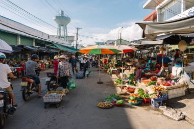 Yerel çiftçilerin taze ürünler ve çiftçi ürünler gün piyasa satış.