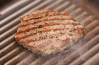 ızgara domuz biftek 