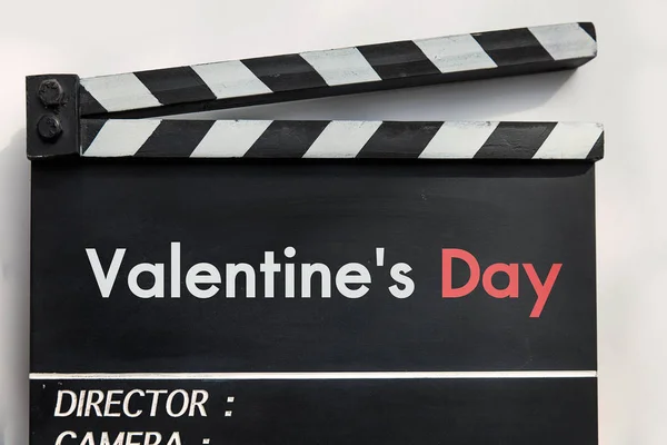 Hikaye film kayrak seviyorum 