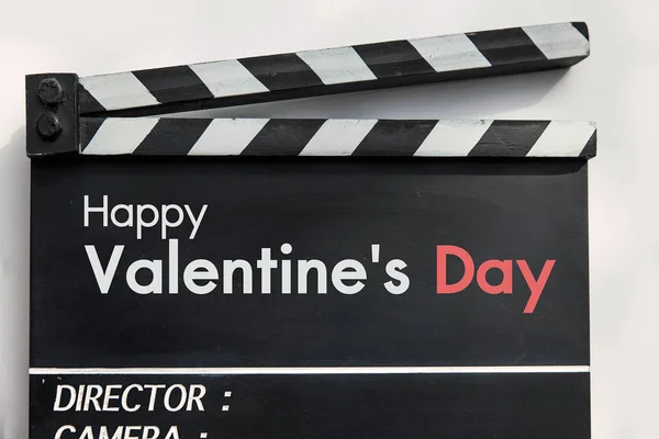 Hikaye film kayrak seviyorum 