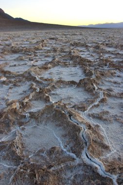 Kuru kırık Dünya'tuz daireler, ölüm Vadisi