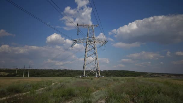 Líneas de energía eléctrica — Vídeos de Stock