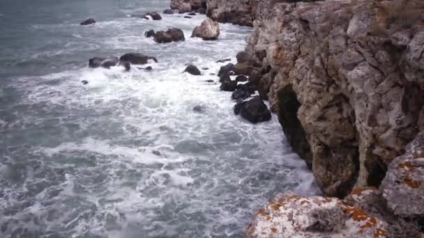 Storm Havet Svarta Havet Sten Kusten Bulgarien Nära Byn Tyulenovo — Stockvideo