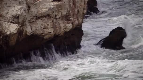 Tormenta Mar Mar Negro Costa Piedra Bulgaria Cerca Del Pueblo — Vídeos de Stock