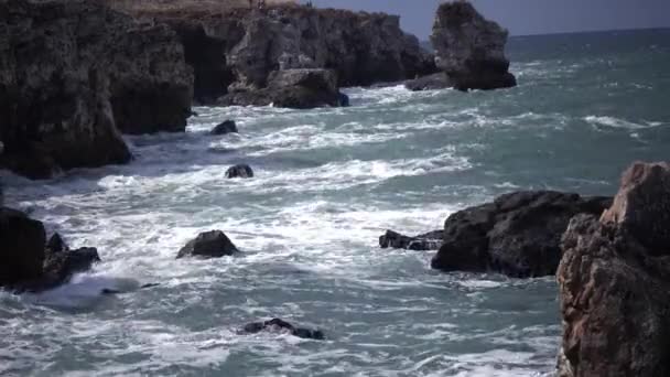 Storm Havet Svarta Havet Sten Kusten Bulgarien Nära Byn Tyulenovo — Stockvideo
