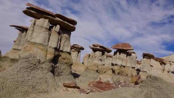 Seltsame Sandsteinformationen Die Durch Erosion Shi Sle Pah Wilderness Study — Stockvideo