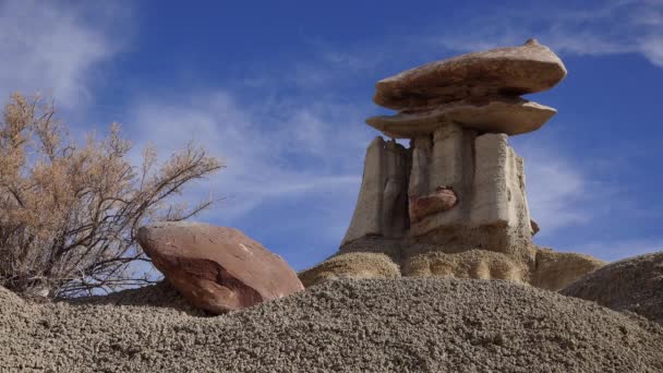 Konstiga Sandstensformationer Skapade Erosion Vid Shi Sle Pah Wilderness Study — Stockvideo