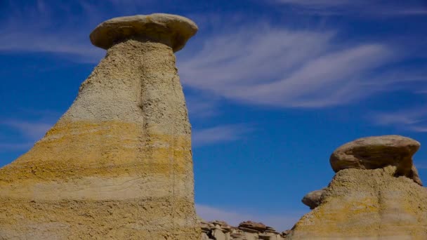 Konstiga Sandstensformationer Skapade Erosion Vid Shi Sle Pah Wilderness Study — Stockvideo