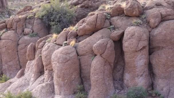 Erozja Górska Formacji Czerwonych Górskich Piaskowców Pustynny Krajobraz Arizona — Wideo stockowe