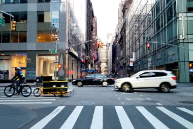 New York, ABD - Nisan 2020. COVID-19 karantinası sırasında New York 'un ıssız sokakları