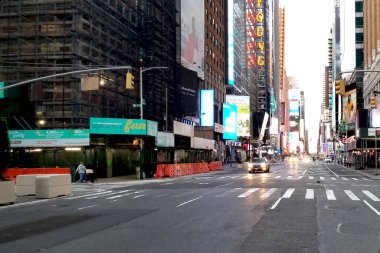 New York, ABD - Nisan 2020. COVID-19 karantinası sırasında New York 'un ıssız sokakları