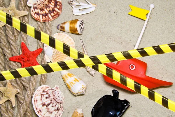 Barrier Tape Quarantine Isolation Entry Ban Summer Flat Composition Seashells — Stock Photo, Image