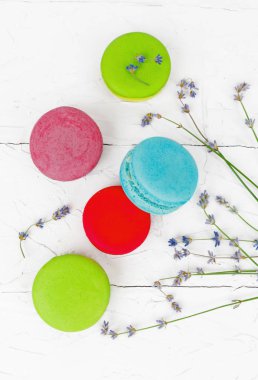 Lavanta ile macaroons