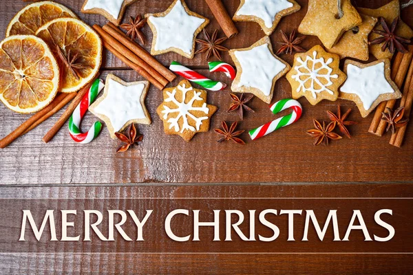 Biscoitos de Natal com doces — Fotografia de Stock