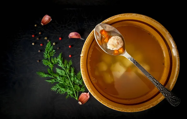 Fleischbällchensuppe — Stockfoto