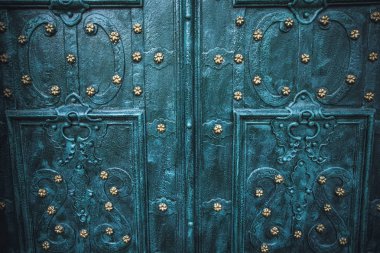 Metal mavi grunge eski paslı yüzey dokusunu kaşıdı. Mavi metal antika arka plan