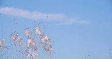 Havadaki su sıçramalarına