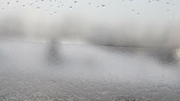 Las heladas en el cristal de la ventana — Vídeos de Stock