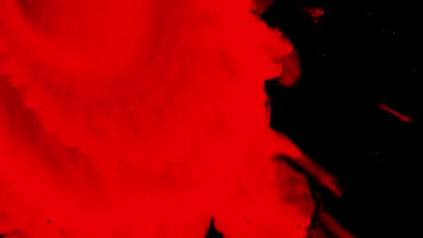 Всплески Красной Крови Красная Жидкость Похожая Кровь Проливающуюся Черном Фоне — стоковое видео