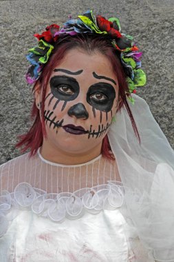 Zombi yürümek Sao Paulo içinde korkunç gelin kılık kız