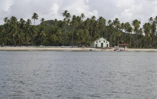 Igreja Católica de São Bento em Sheep Beach, nordeste do Br Fotos De Bancos De Imagens Sem Royalties