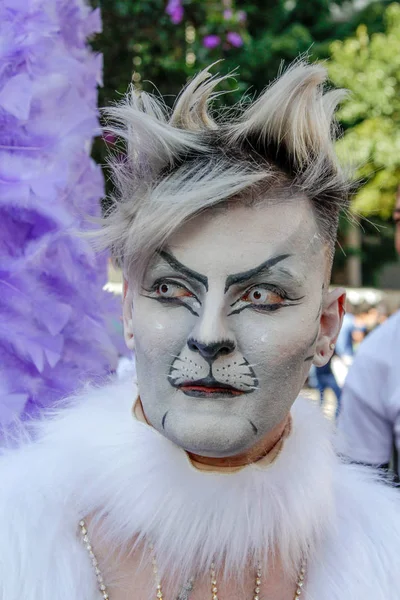 Młody mężczyzna gay pride Parade Sao Paulo — Zdjęcie stockowe