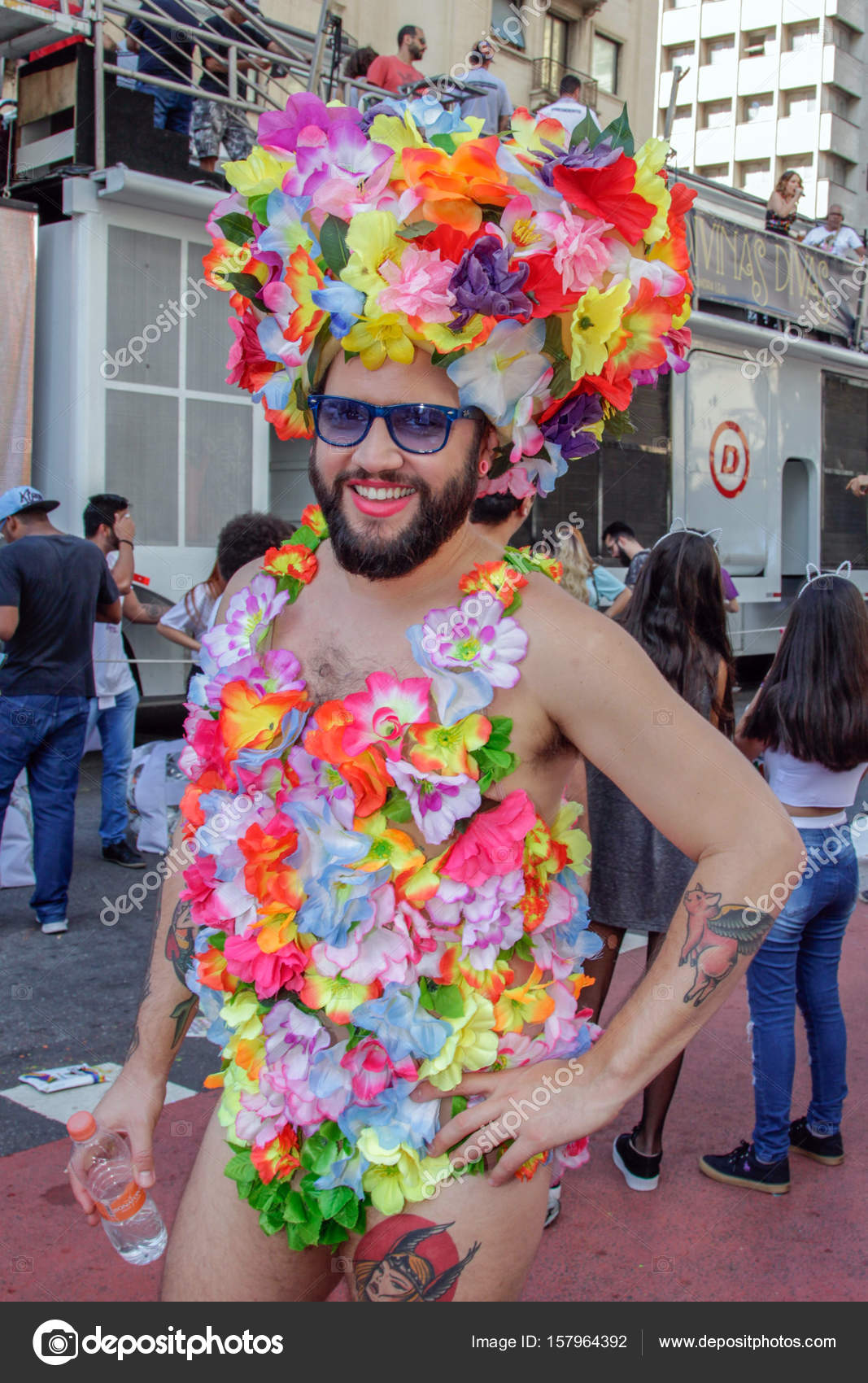 tranny brazil 2009 jelsoft enterprises ltd drag gay pride queen