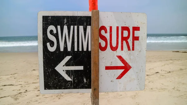 Placa en la playa de Los Ángeles —  Fotos de Stock