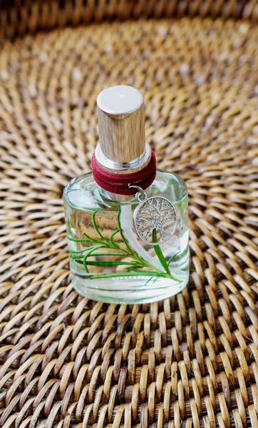 Aromatische Home Spray Luchtverfrisser Een Transparante Mini Glazen Fles Met — Stockfoto