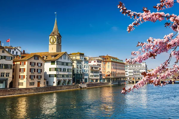 Zurich adlı bahar — Stok fotoğraf