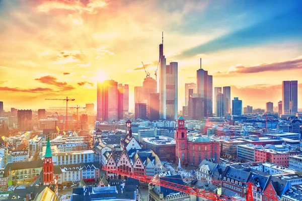 Frankfurt bij zonsondergang, Duitsland — Stockfoto