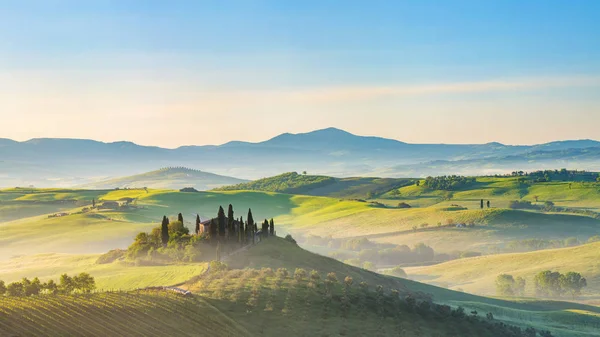 Tuscany manzara bahar — Stok fotoğraf