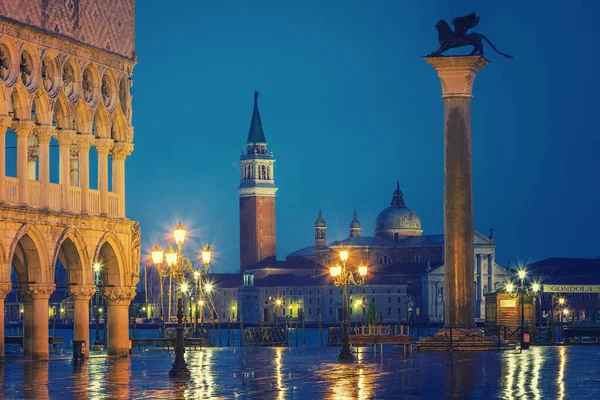 Gece Piazza San Marco, Venedik — Stok fotoğraf