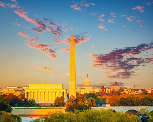 Washington DC při západu slunce — Stock fotografie