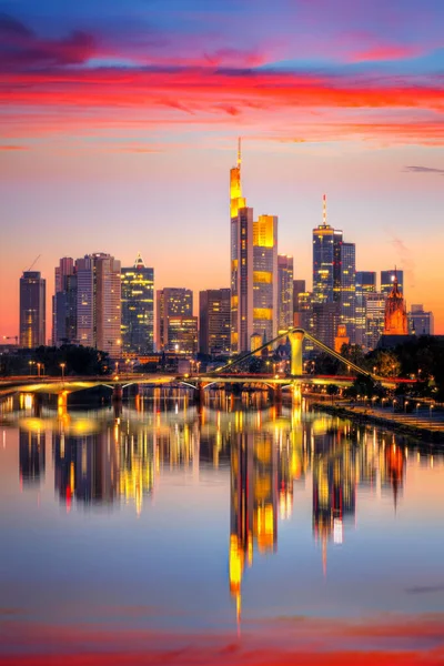 Frankfurt při západu slunce — Stock fotografie