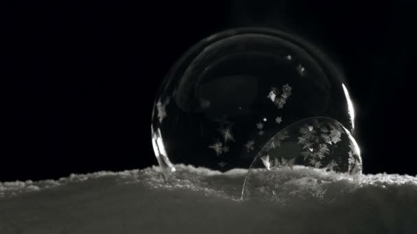 ゆっくり凍結氷泡 — ストック動画