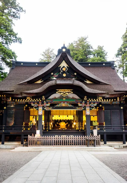 Katori jingu Tapınağı yeşil orman içinde. Tarih Kültür Mirası Chiba İli, Japonya