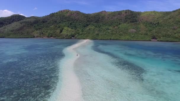Drone Filmagem de Snake Island perto de El Nido, em Palawan Filipinas — Vídeo de Stock