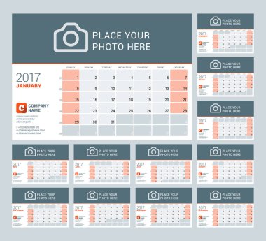 Takvim şablonu 2017 yıl için. Vektör çizim. Hafta Pazar günü başlar