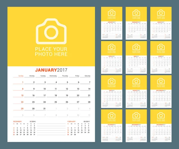 Takvim şablonu 2017 yıl için. Vektör çizim. Hafta Pazar günü başlar