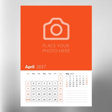 Takvim şablonu Nisan 2017. Hafta başlar Pazar. Tasarım yazdırma şablonu. Vektör illüstrasyon izole
