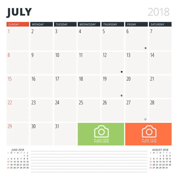 Planificador de calendario para julio de 2018. Plantilla de diseño. La semana comienza el domingo. 3 meses en la página. Fases de la Luna . — Vector de stock