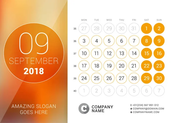 Septiembre de 2018. Calendario de escritorio para 2018 Año. Plantilla de impresión de diseño vectorial con lugar para la foto. La semana comienza el lunes. Cuadrícula de calendario con números de semana — Vector de stock