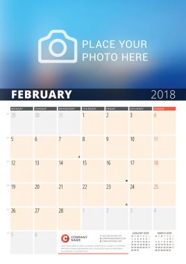 Duvar takvimi planlayıcısı 2018 yıl için. Vektör tasarım fotoğraf ve notlar için yazdırma şablonu. Ayın Evreleri. Hafta başlıyor Pazartesi. Sayfa 3 ay. Şubat 2018