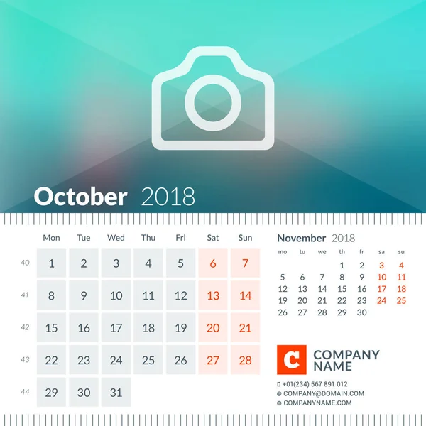 Октябрь 2018 года. Календарь на 2018 год. Неделя начинается в понедельник. 2 месяца на странице. Шаблон для печати векторного дизайна с местом для фото и информации о компании — стоковый вектор
