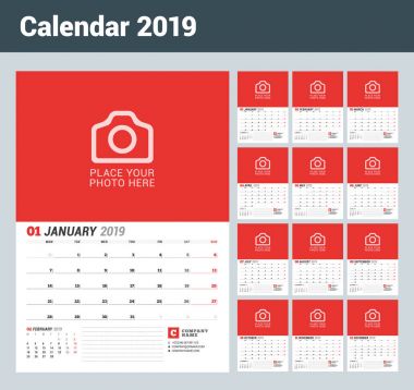 Duvar takvimi planlayıcısı 2019 yıl için. 12 ay kümesi. Vektör yazdırma şablonu fotoğraf için bir yer. Hafta Pazartesi günü başlar