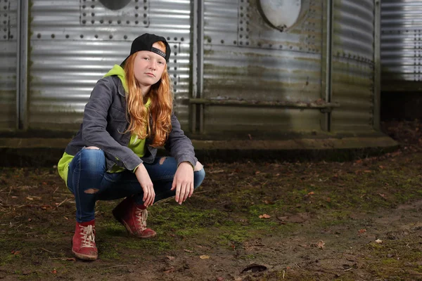 Cooles Teenager-Mädchen — Stockfoto