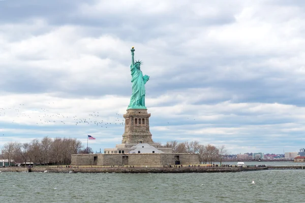 Het Vrijheidsbeeld in New York — Stockfoto