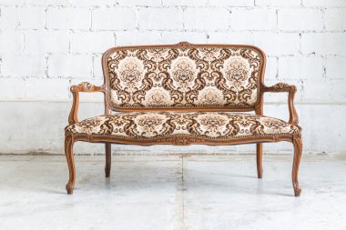 Kahverengi kanepe koltuk