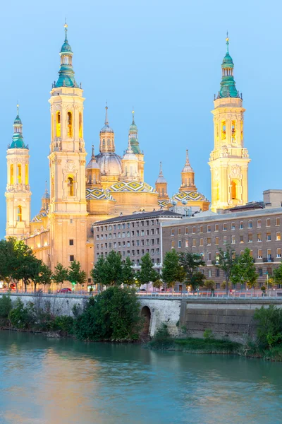 Zaragoza-basilikan i Spanien — Stockfoto